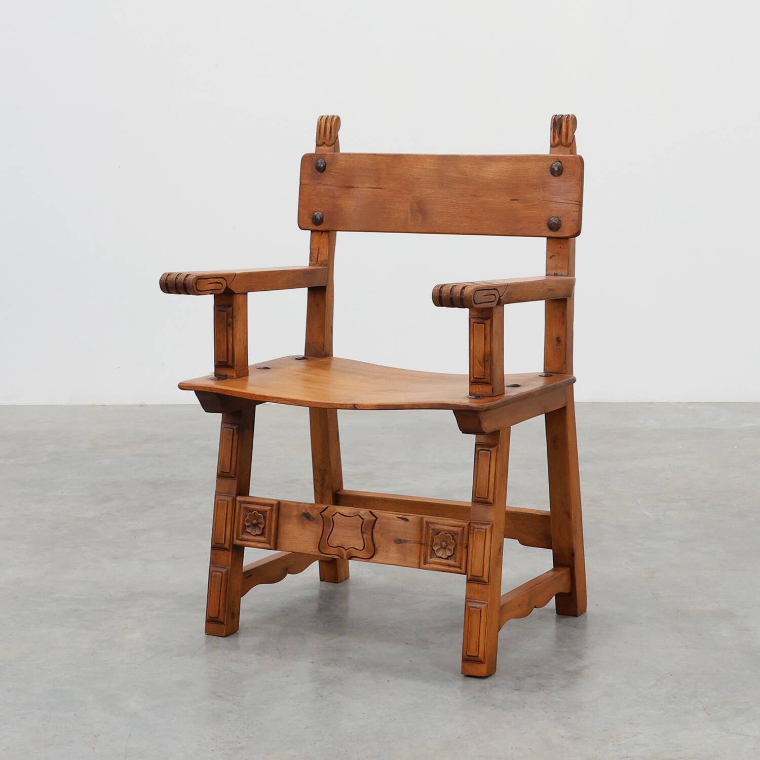 Rustic carved oak Iberian side chair, Spain ca. 1900