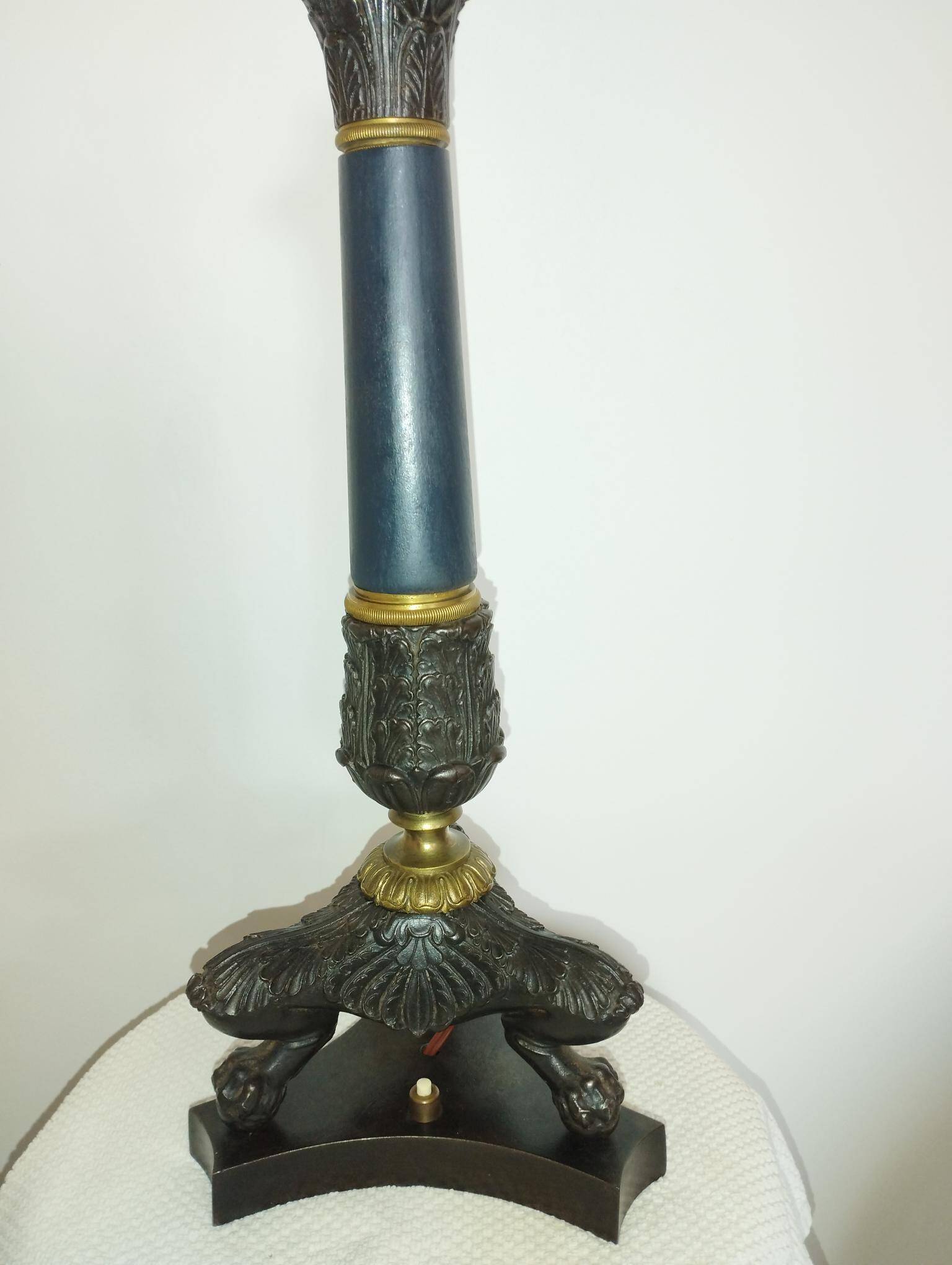 Antique lamp base with lion's paw - Restoration Period - Empire