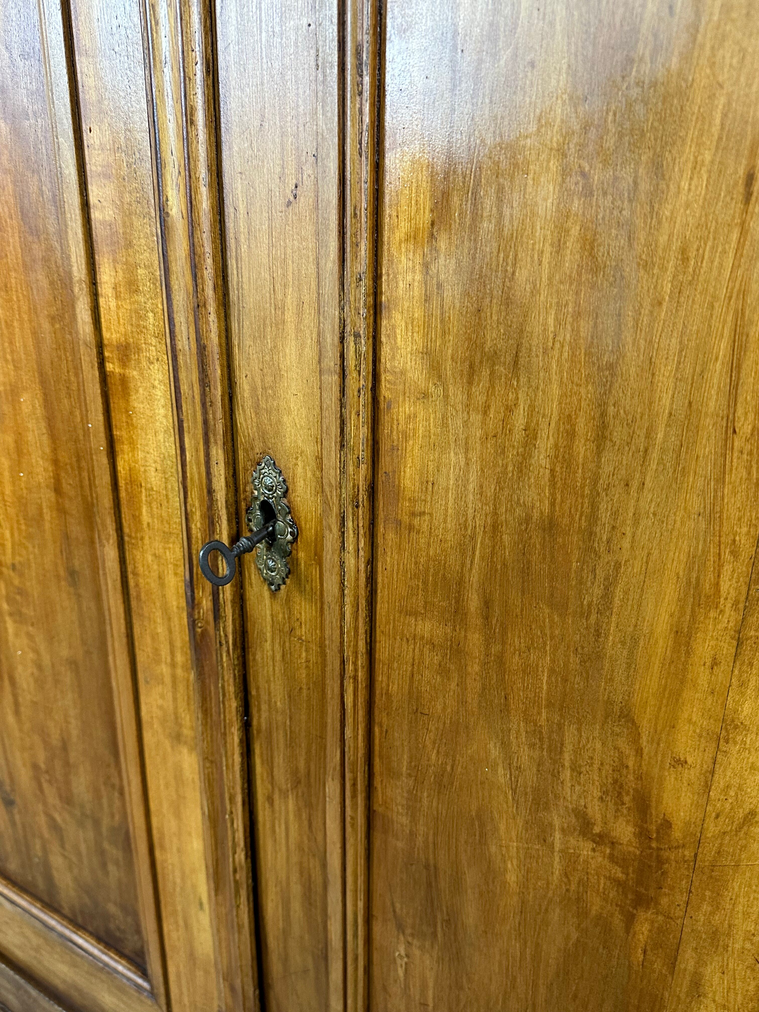 Louis Philippe high era sideboard in walnut