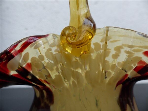 Murano vintage blown glass basket vase
