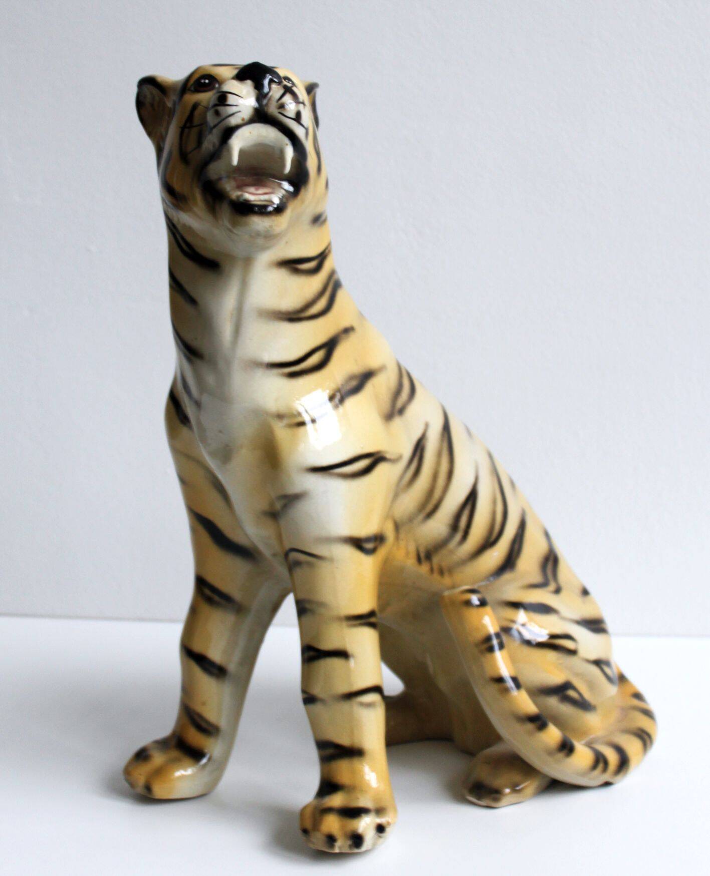 Ceramic tiger, 1970.