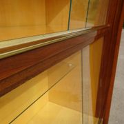 Vintage display cabinet from the Capelle house (82)