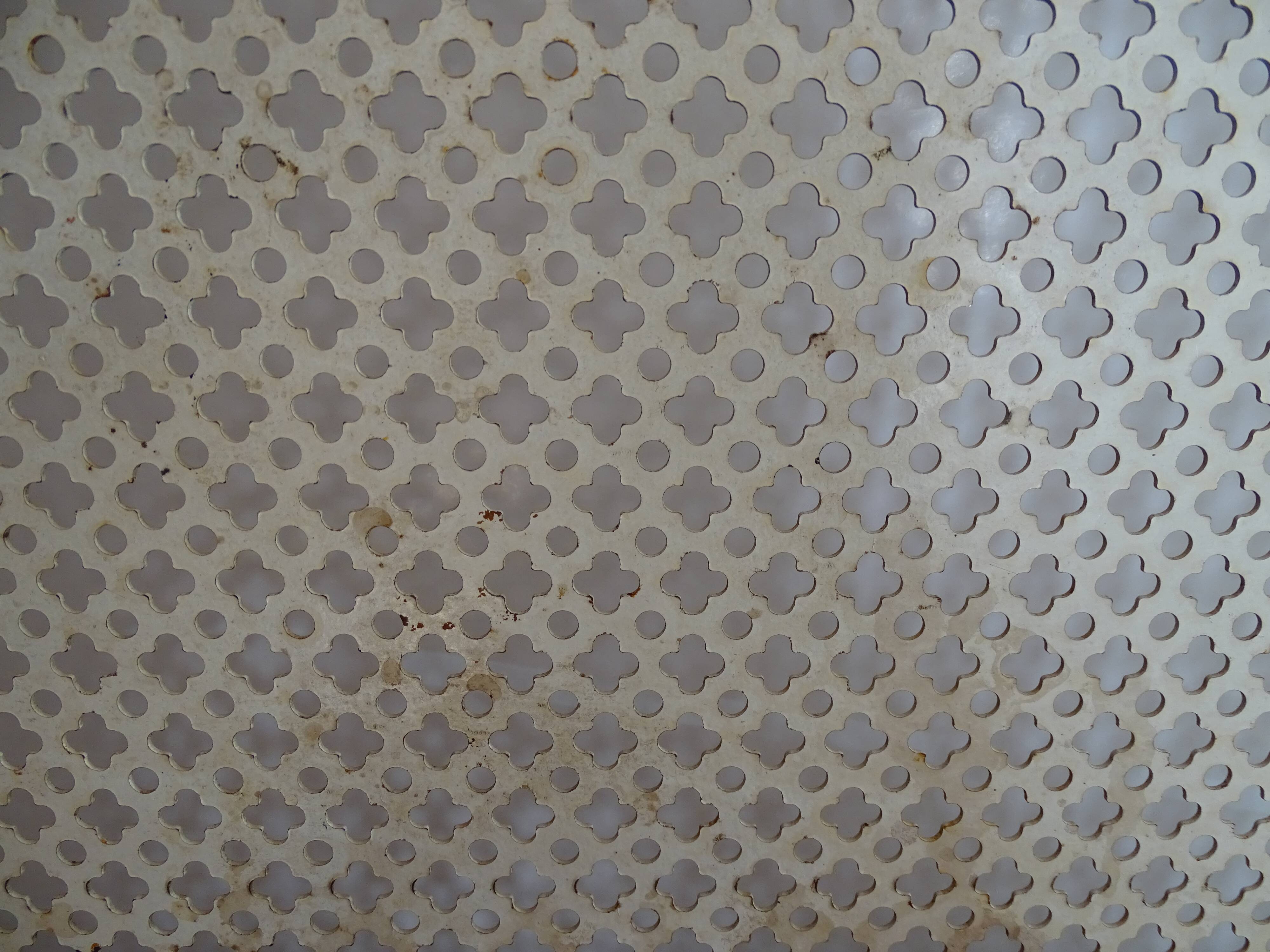 White perforated metal tray Mathieu Mategot design 1950 - To renovate
