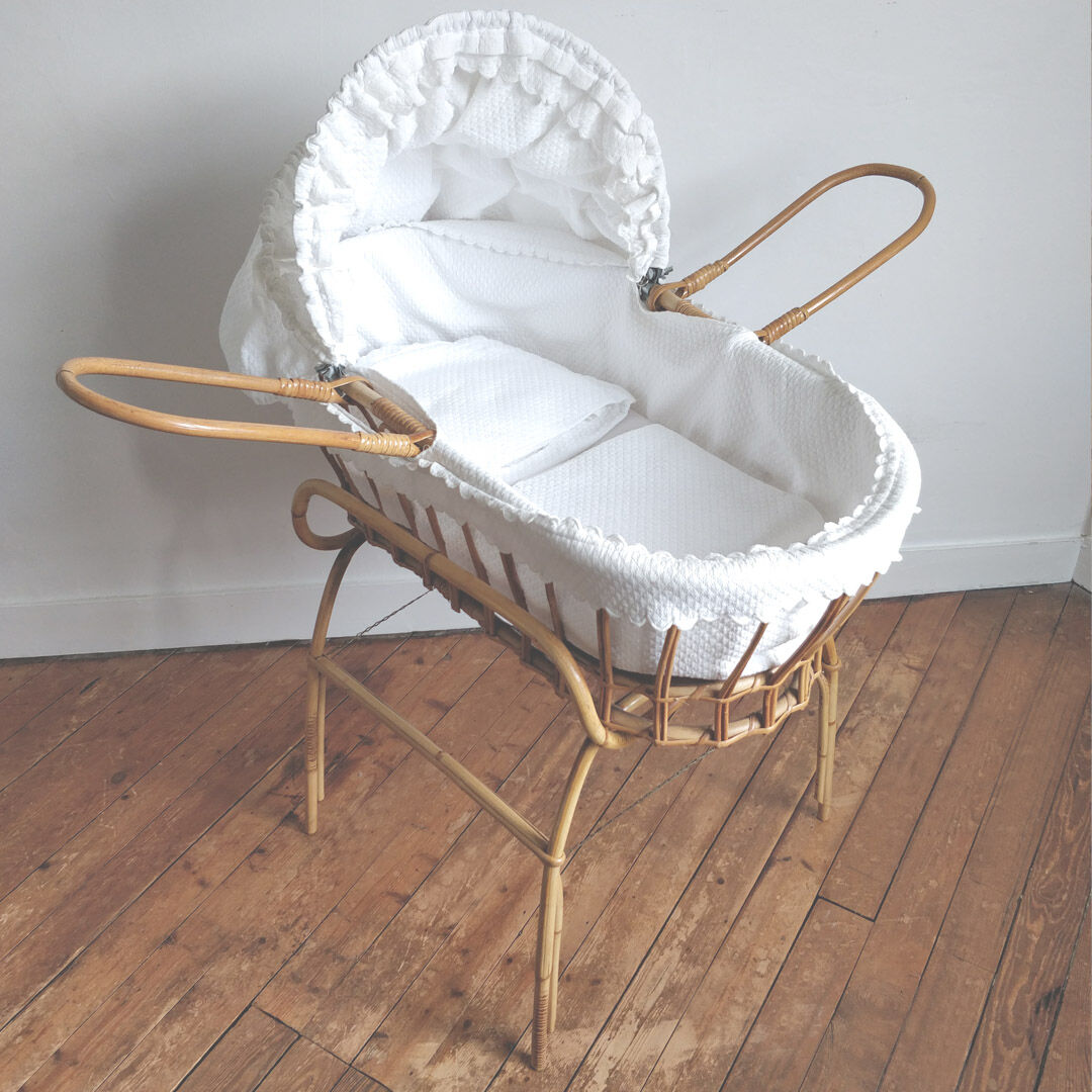 Rattan couffin on stand