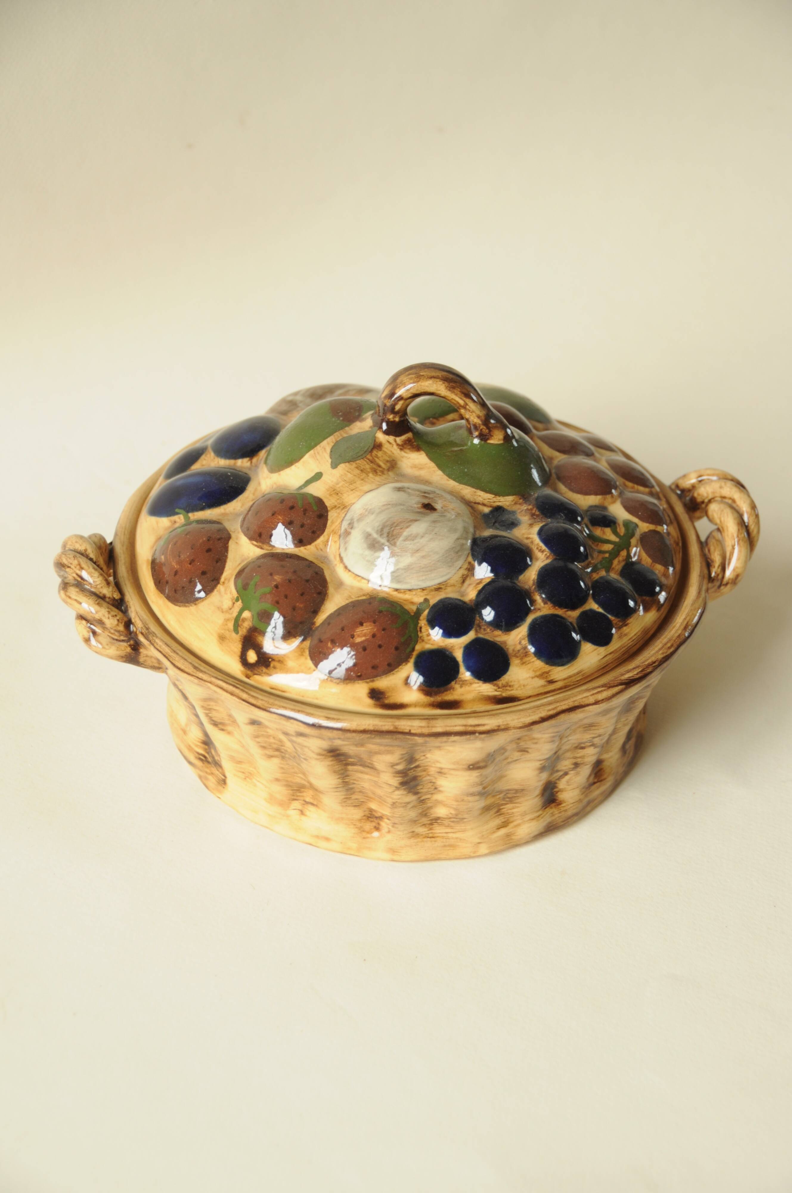 Terracotta Fruit Basket – Polychrome Trompe-l’Œil – Soufflenheim