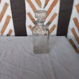 Glass whiskey decanter