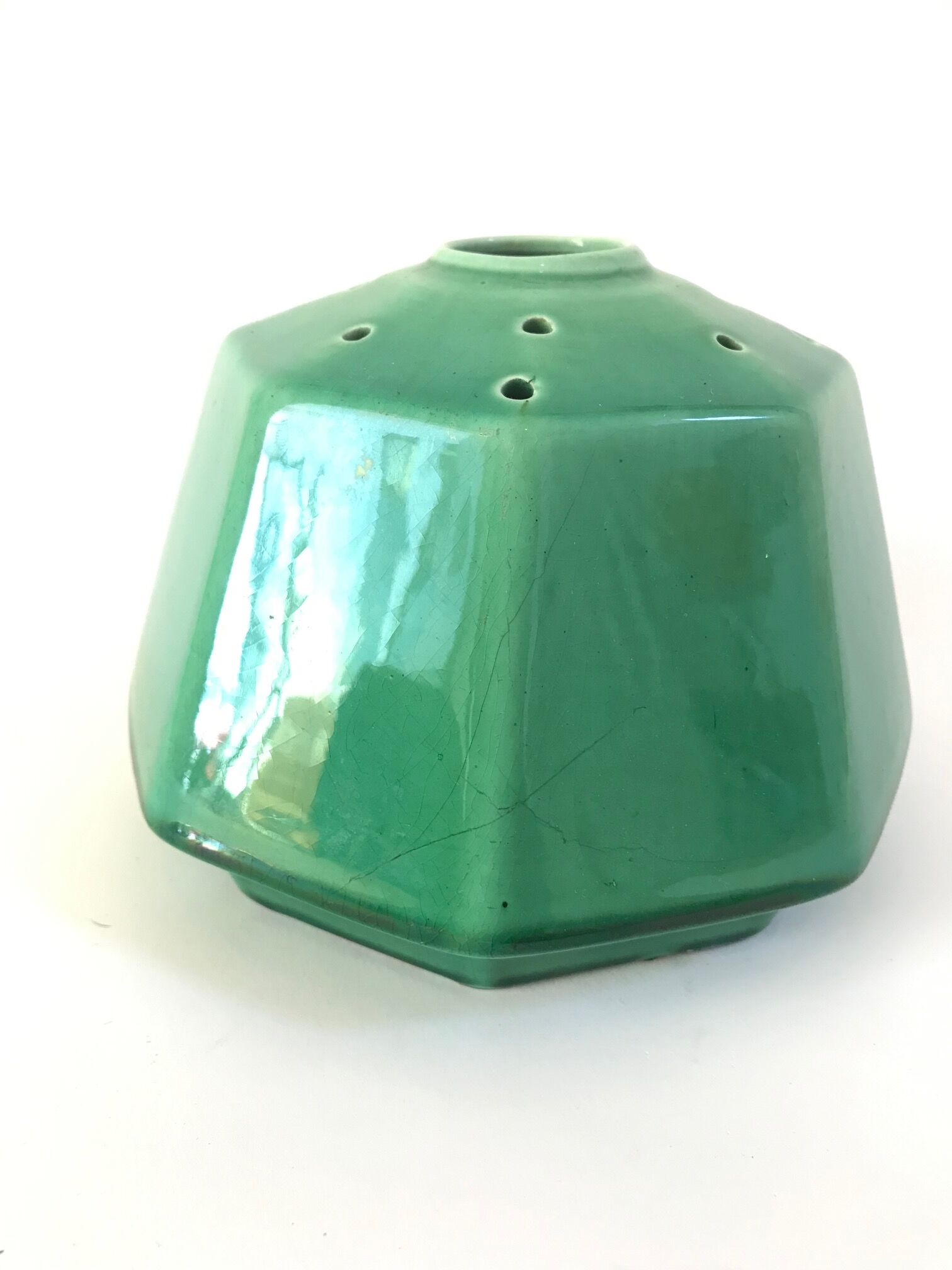 Art deco ceramic flower picnic