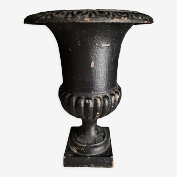 Medici vase cast iron nineteenth century