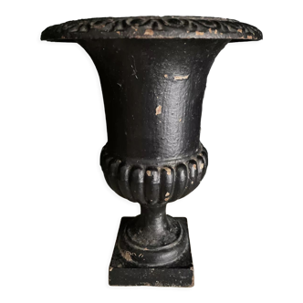Vase Médicis en fonte XIXeme siècle