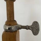 Deux Porte corset, présentoir, porte vétement en bois vintage