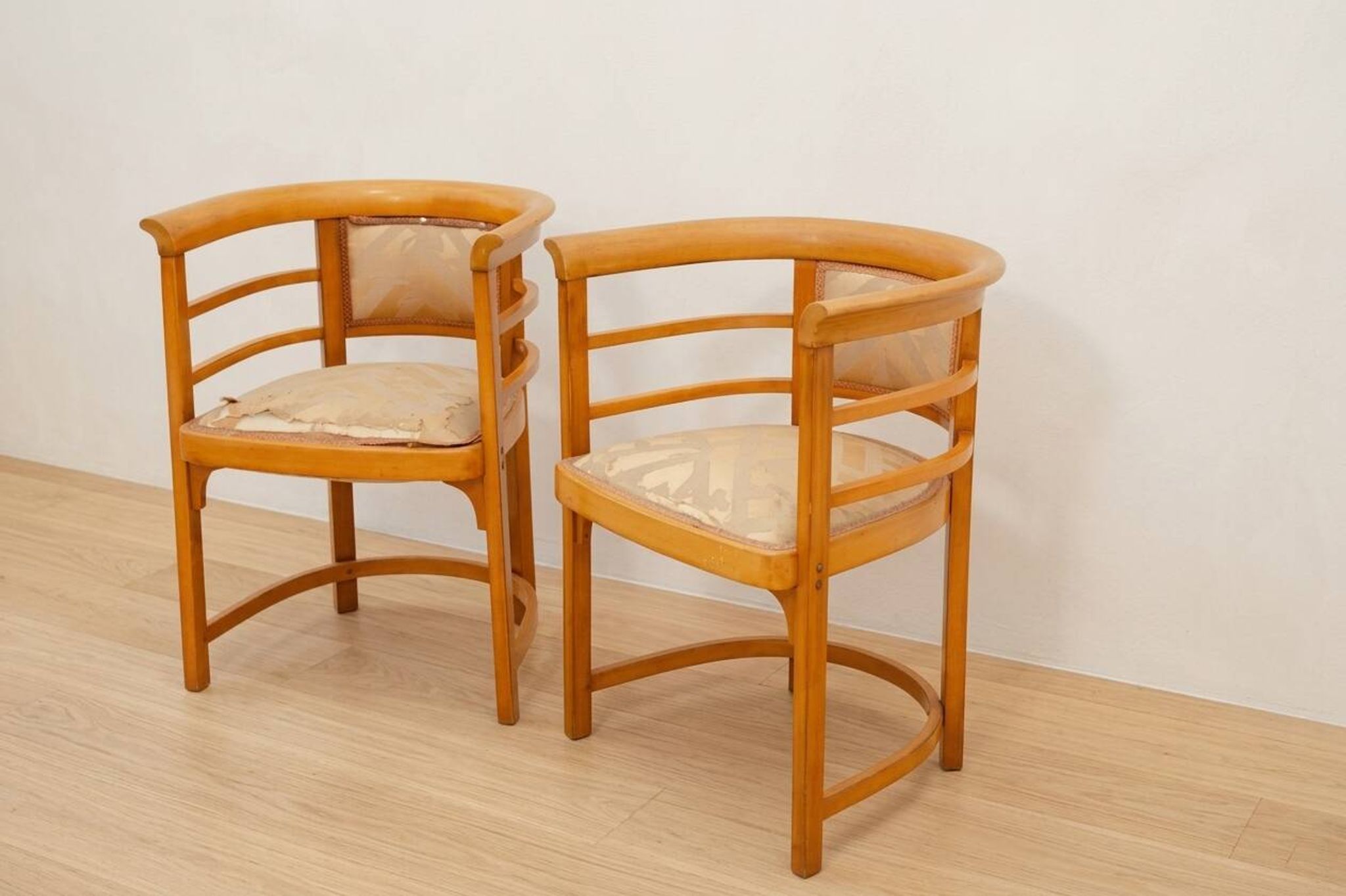 Bentwood armchairs Josef Hoffmann style wood 1920s Europe
