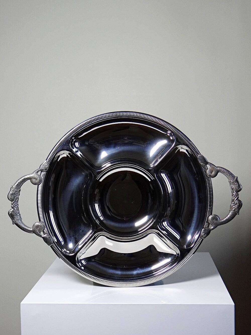 Large serving platter for hors d'oeuvres Jean Couzon in 18/10 stainless steel, 5 compartments.