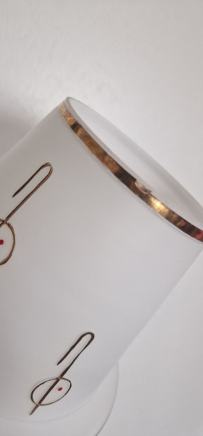 White opaline pendant lamp with gold décor