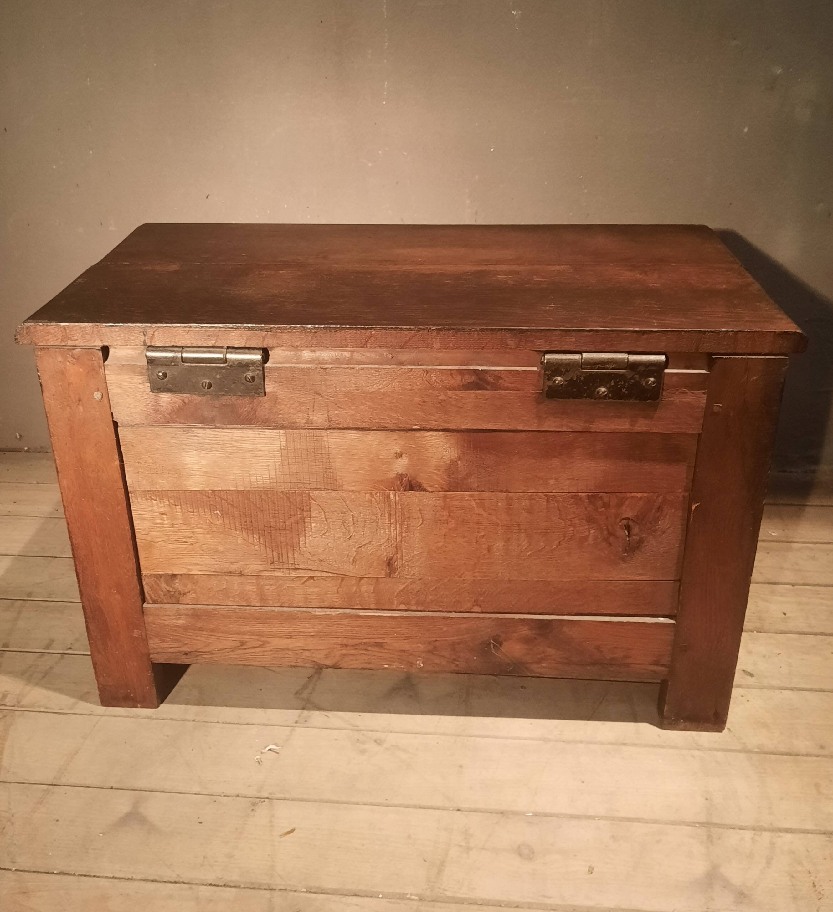 Coffre à pointes de diamant