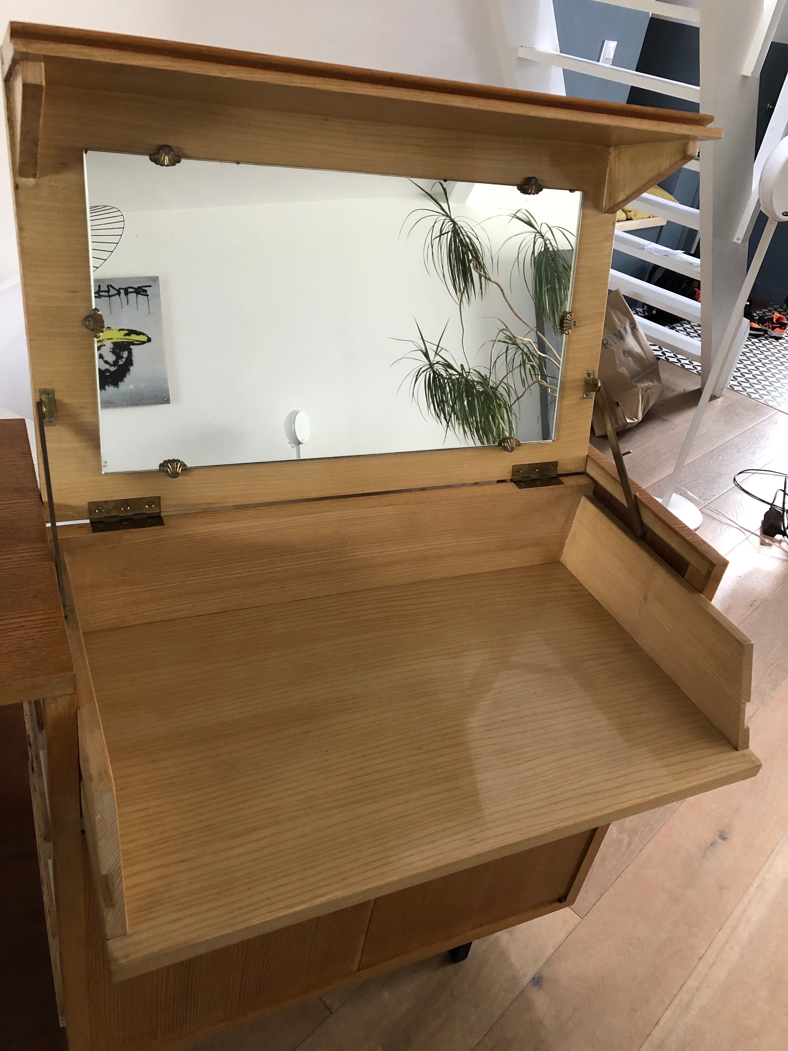 50s hairdressing dresser in ash