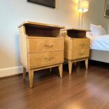Set of 2 vintage bedside tables / mini cabinets