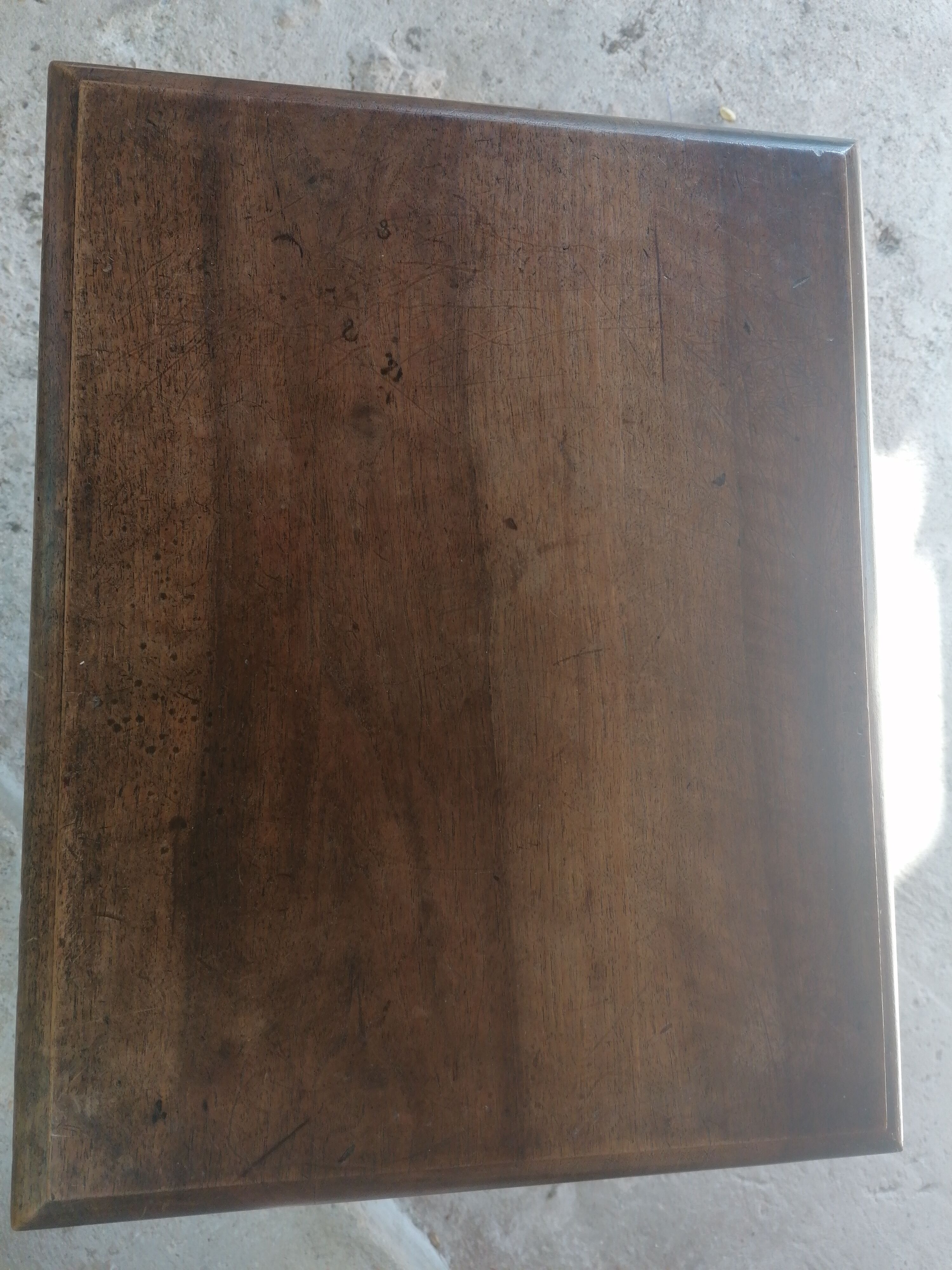 Table d'appoint
