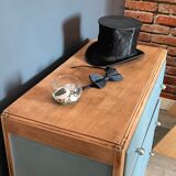 Chest of drawers foot mustache