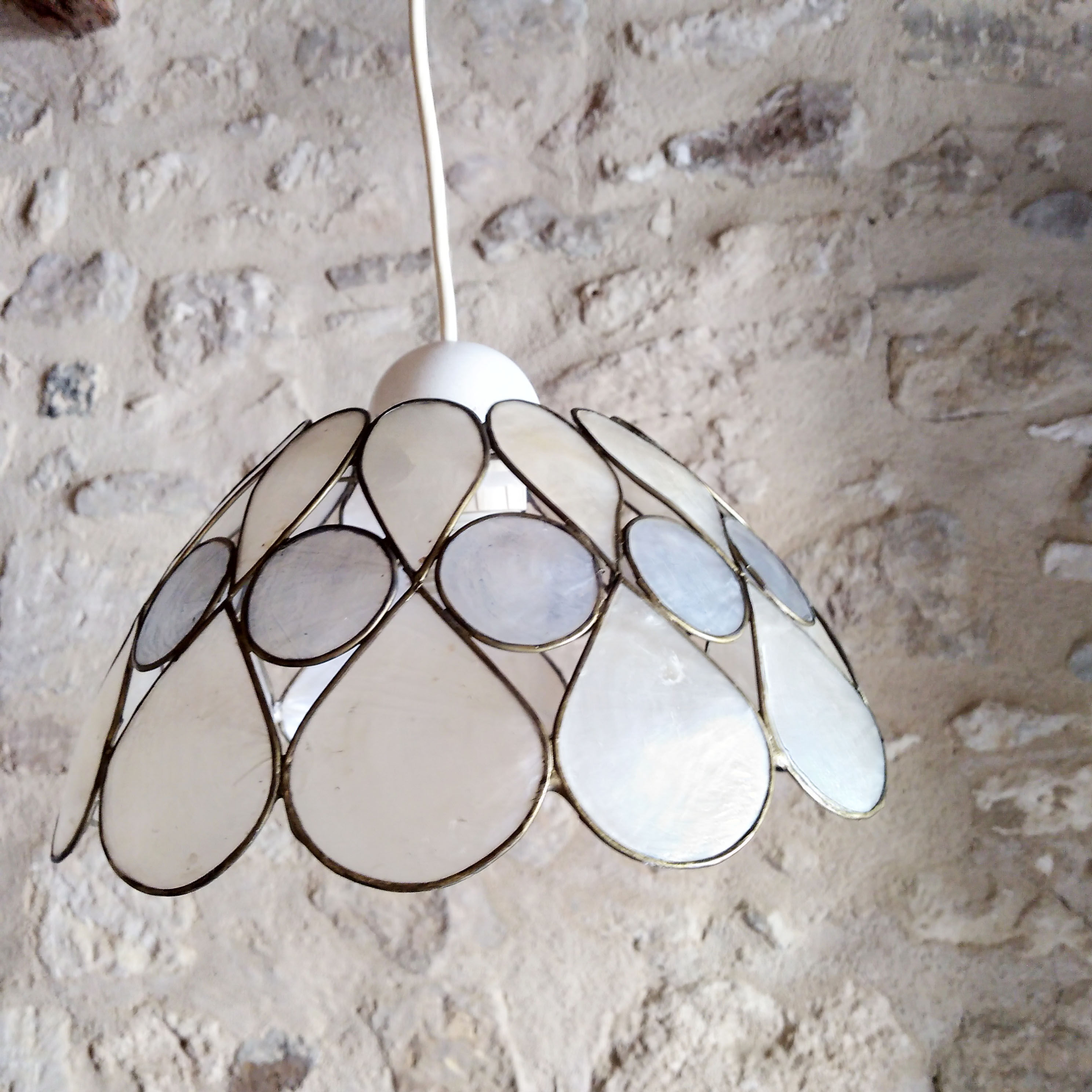 Lustre en nacre 1970