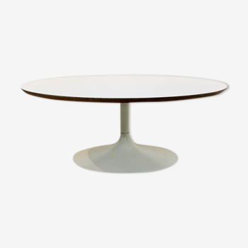 Tulip T830 coffee table by Geoffrey Harcourt for Artifort