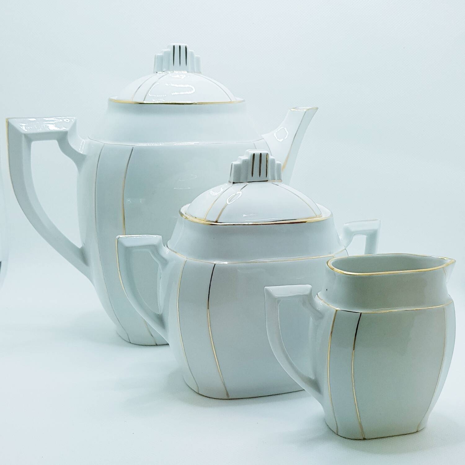 Art Deco tea/coffee service, 3 pieces