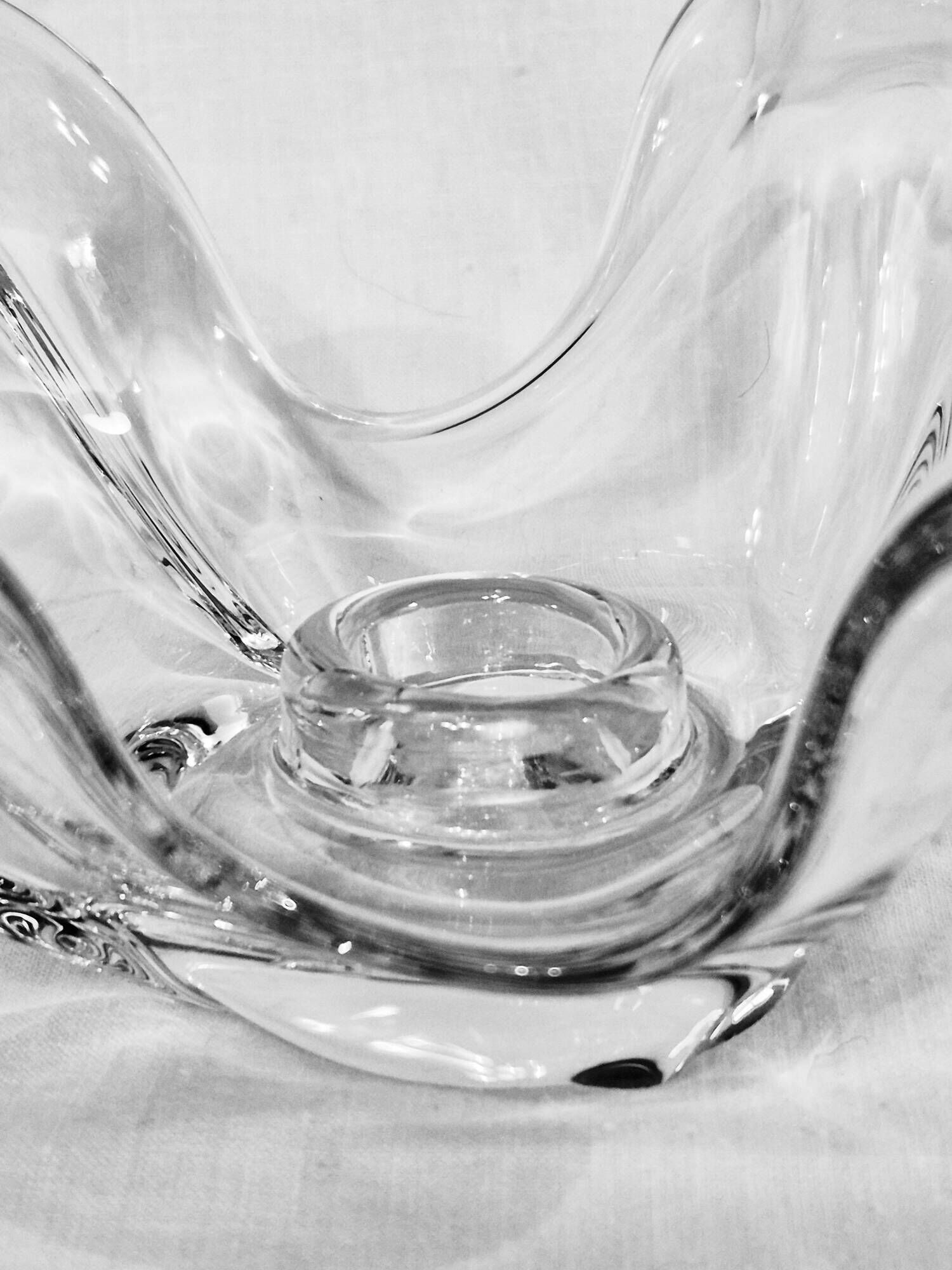 Crystal candlestick from Bayel, flower petal shape A559
