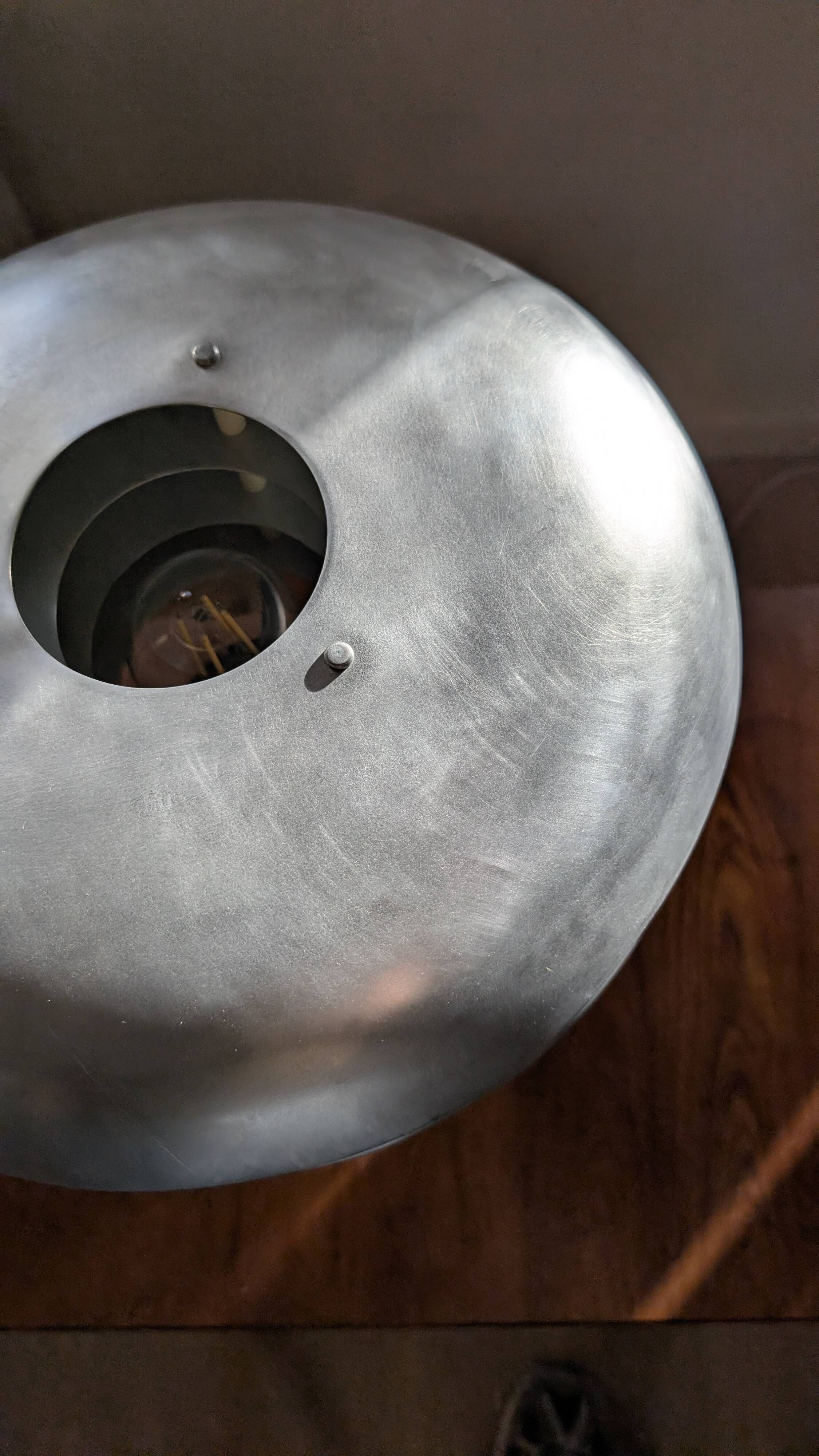 Lampe à poser champignon BN 26 de Hans-Agne Jakobsson en aluminium brossé