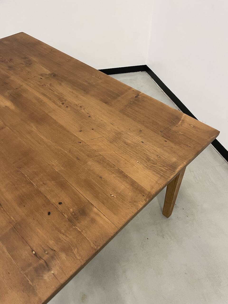 Pine farmhouse table 160 x 110 cm
