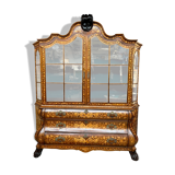 Antique Dutch display cabinet 18th century.