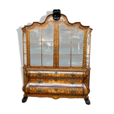 Antique Dutch display cabinet 18th century.