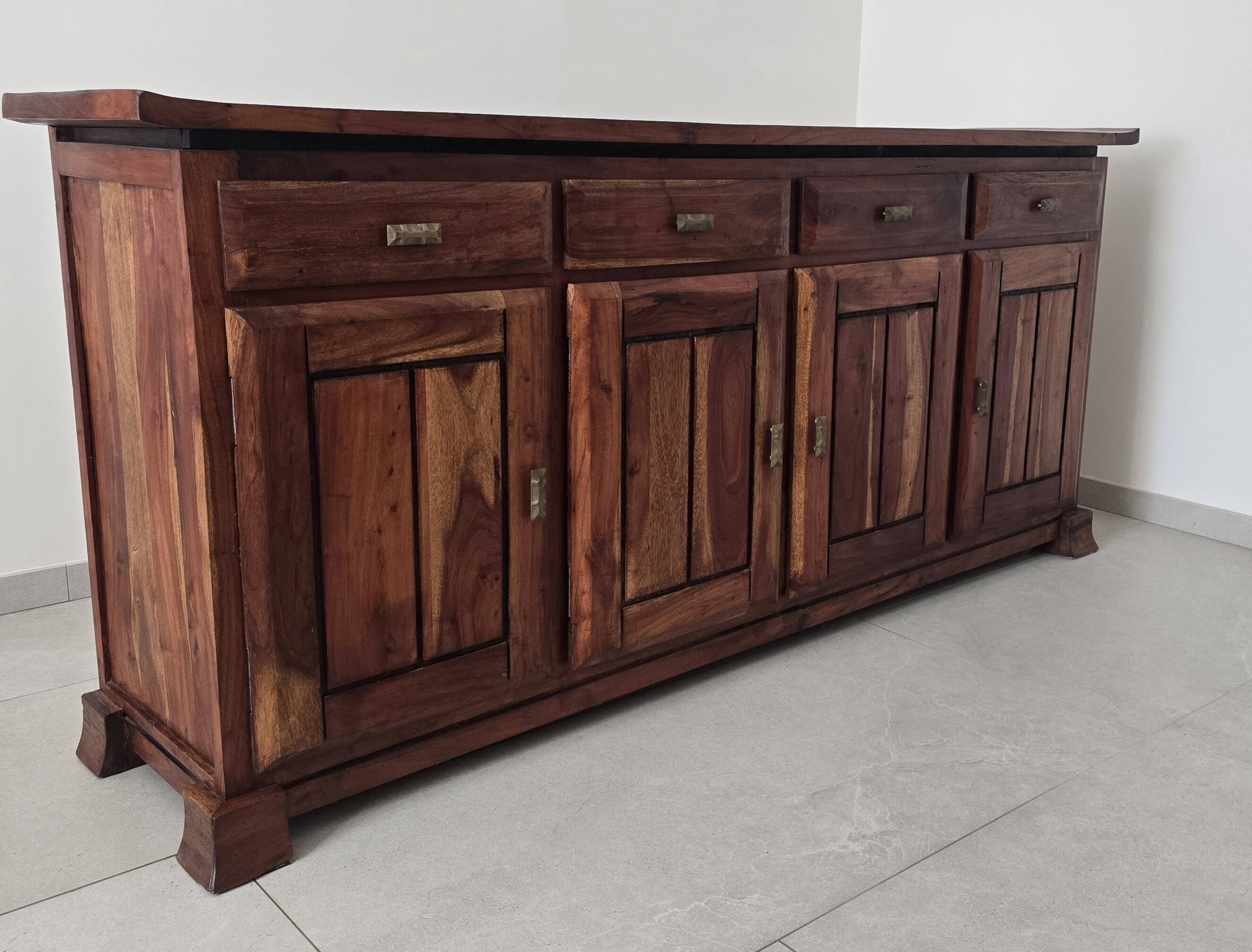 Grand Buffet / Teak Sideboard – Colonial Style / Sideboard