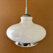 Suspension en opaline et fil d'argent
