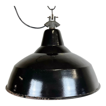 Suspension industrielle en émail noir avec dessus en fonte, années 1950