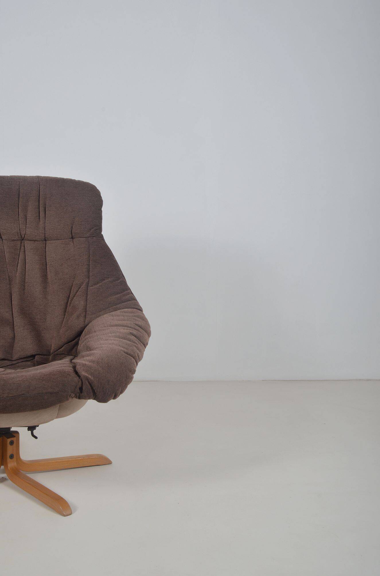 Danish lounge chair designed by H.W. Small for Bramin, 1970s