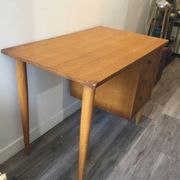 Bureau scandinave années 60 pieds compas