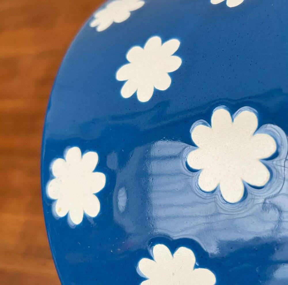 German ceramic bowl from the mid-century by Wächtersbach, 1960s.