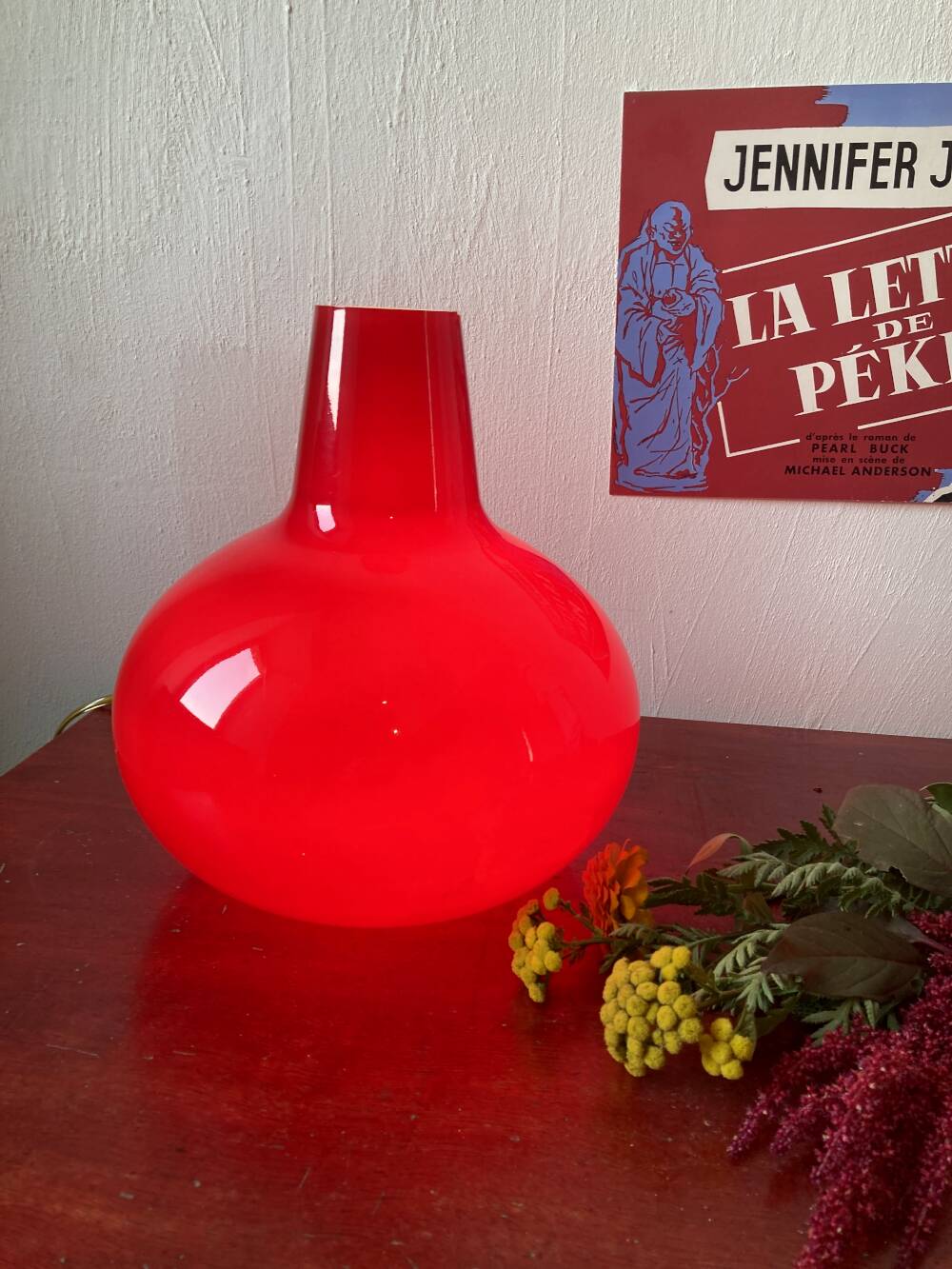 Vintage table lamp in red glass – SCE, France