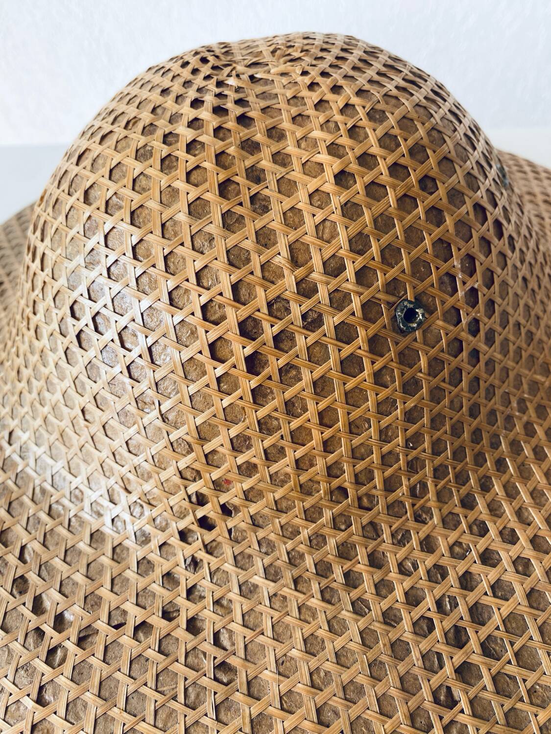 Ancien chapeau asiatique