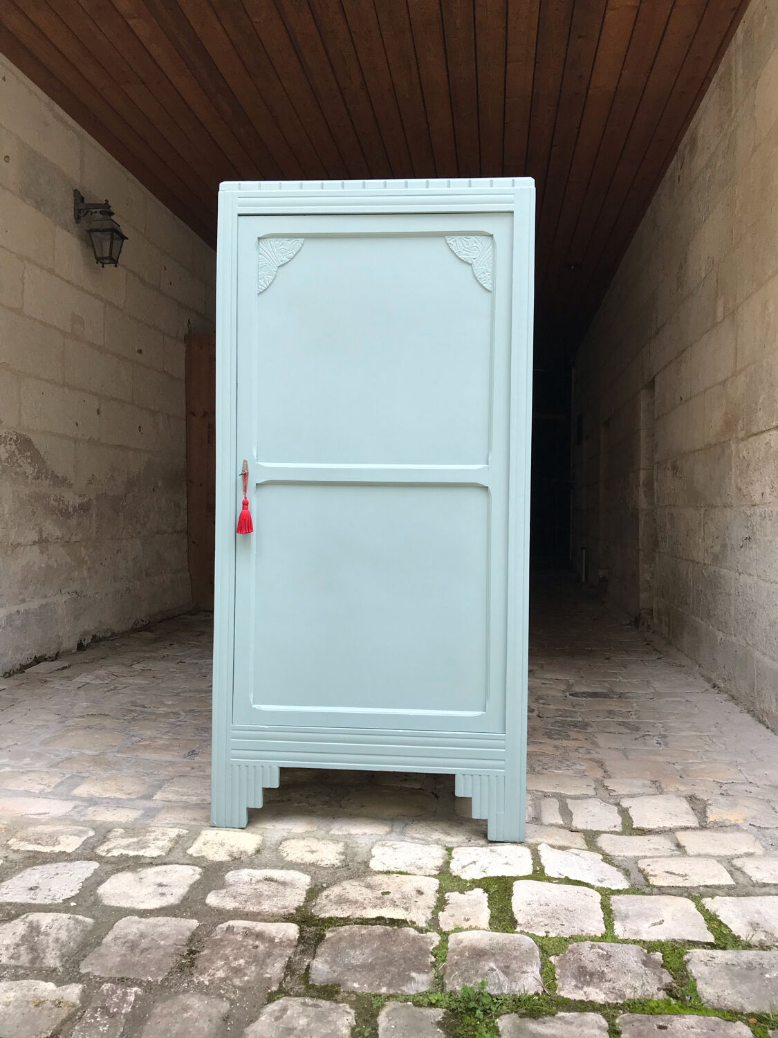 Parisian art deco cabinet with 1 door
