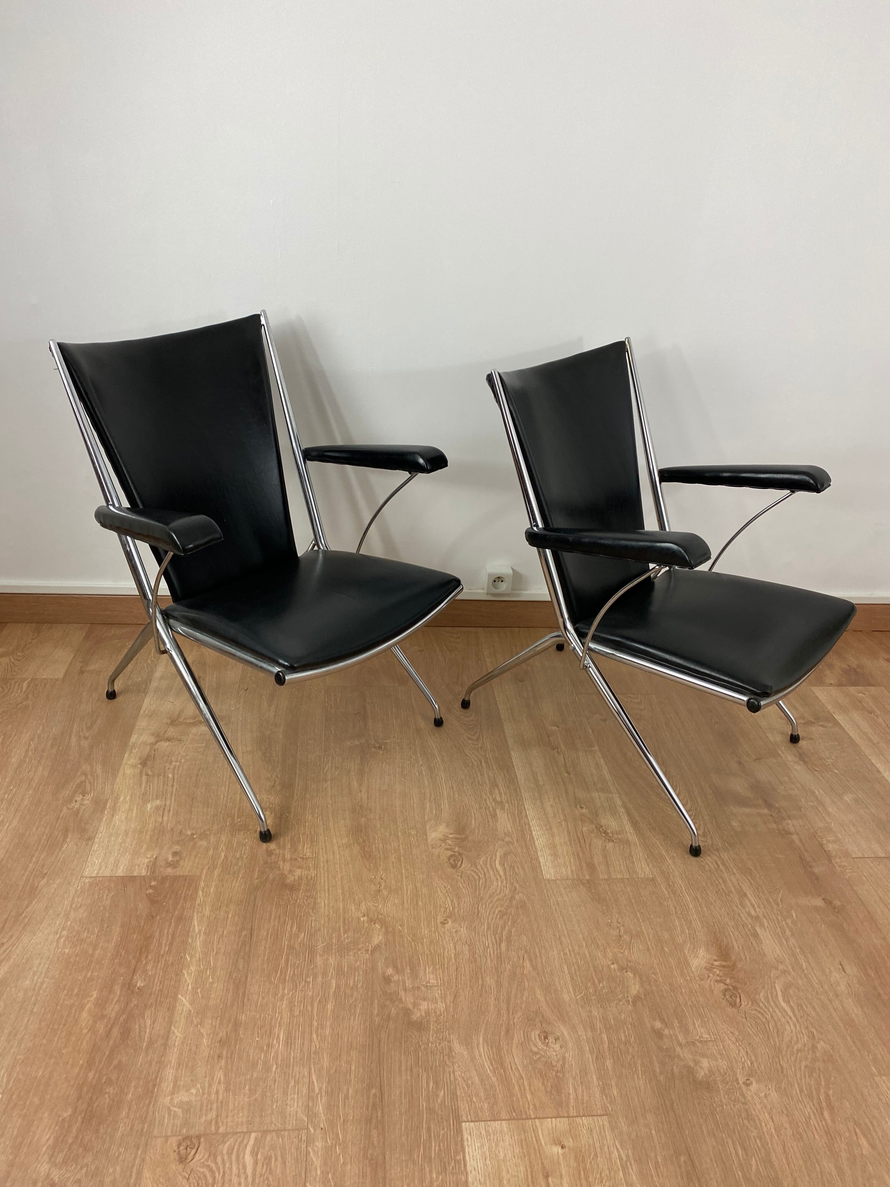 Pair of vintage folding chairs
