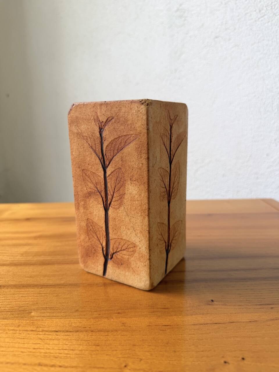 Leduc ceramic herbarium vase