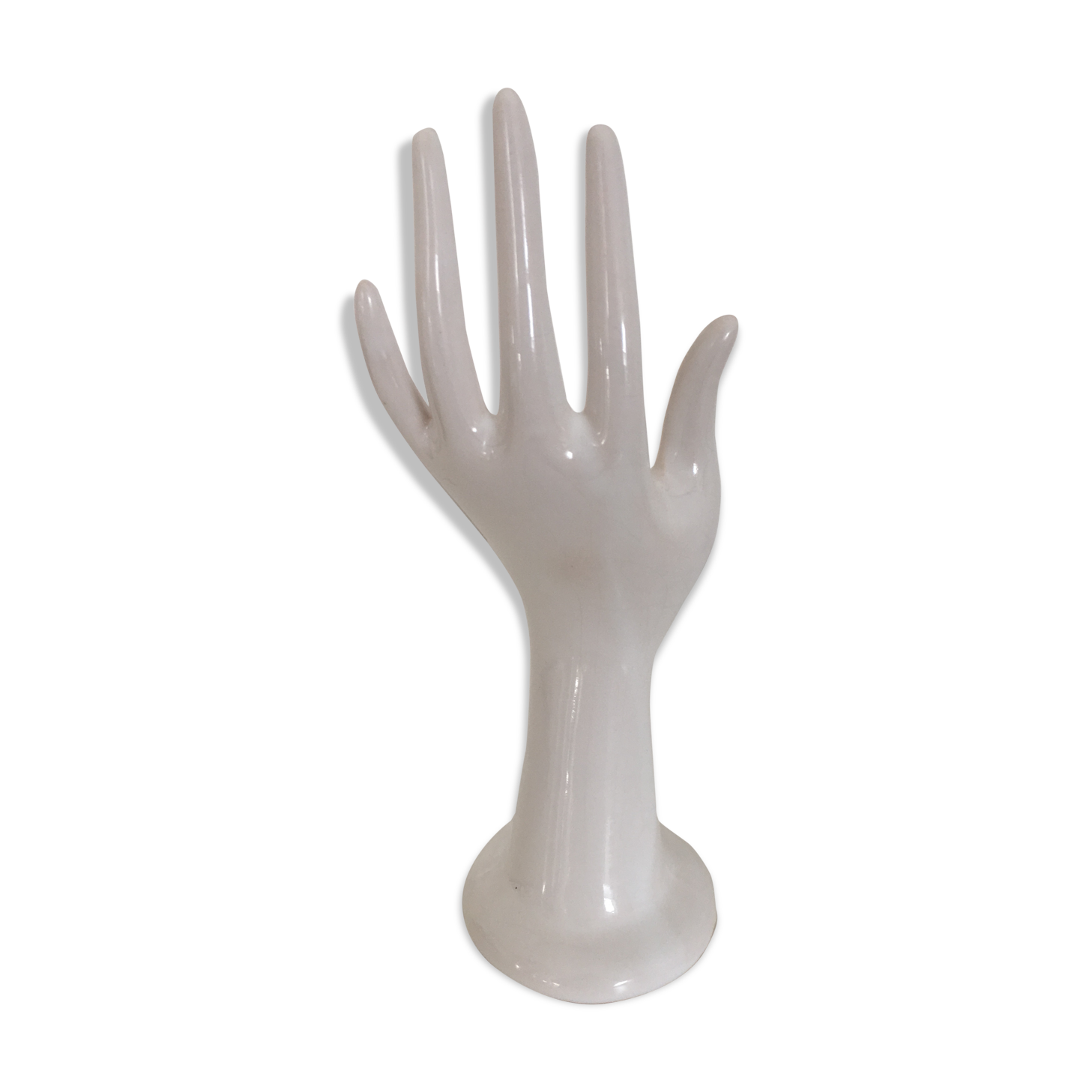 Hand ringed white ceramic 70