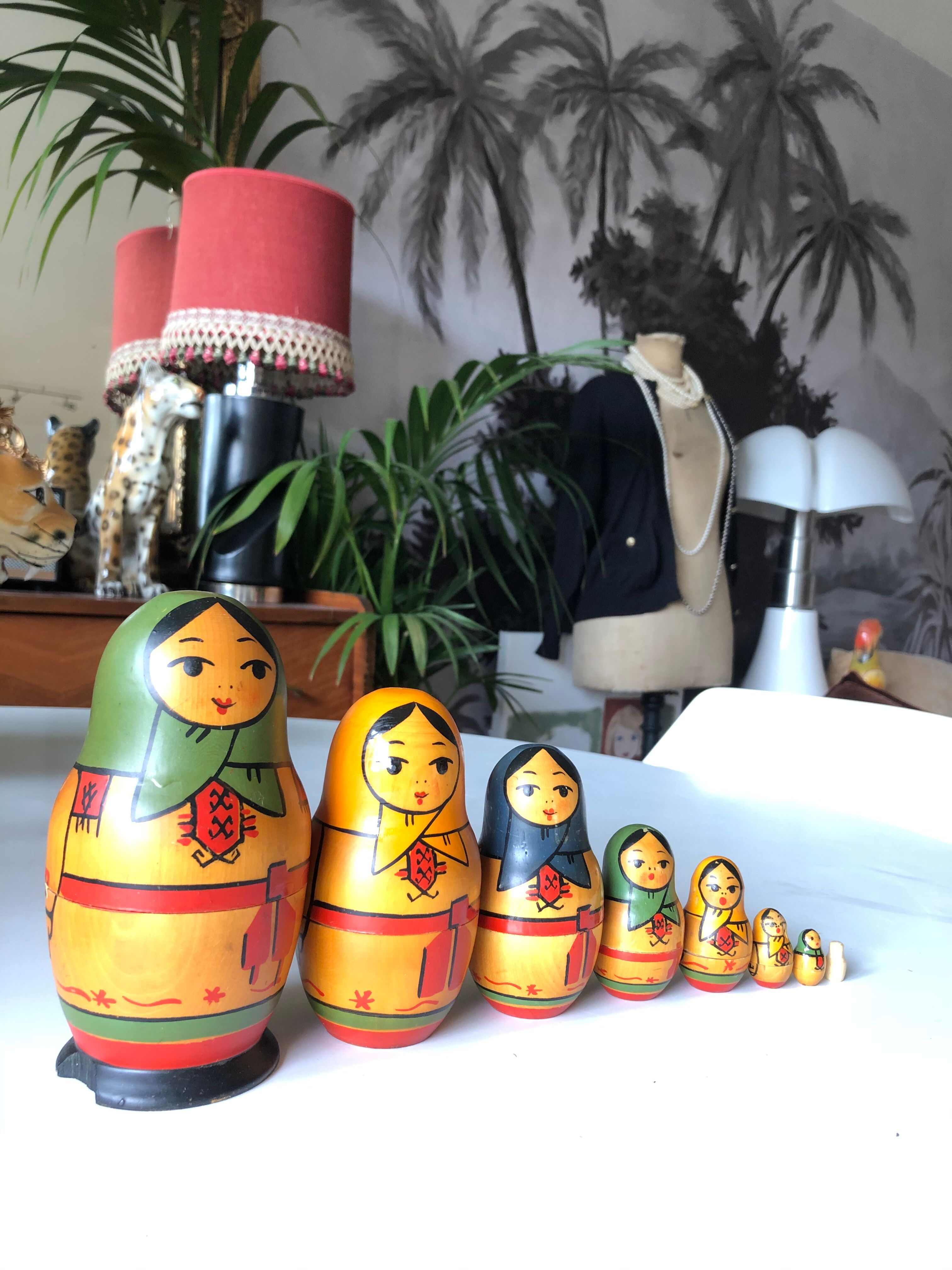 Set of 8 vintage matryoshkas
