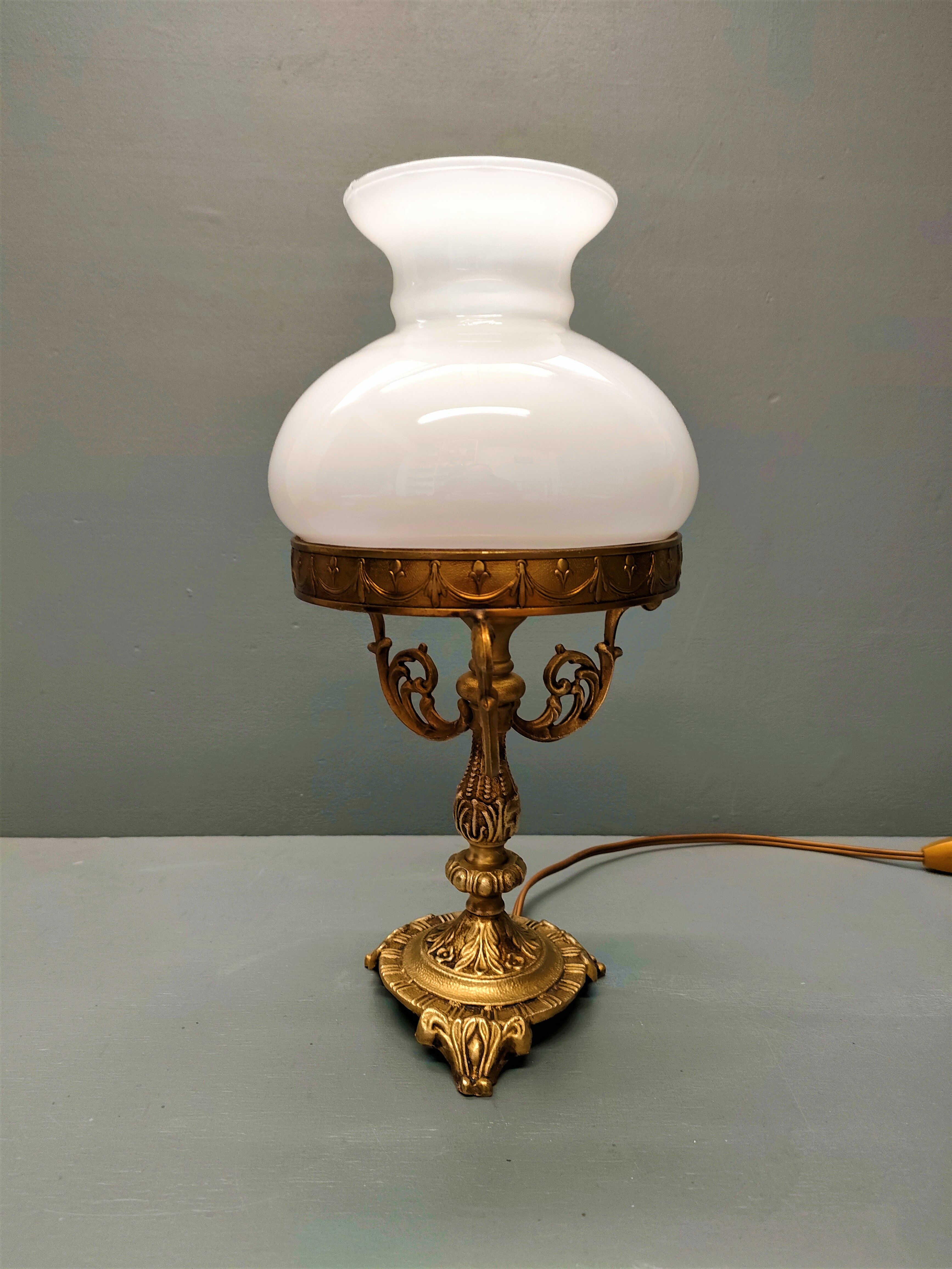 Tripod table lamp - Gilded bronze, opaline - 50s - France