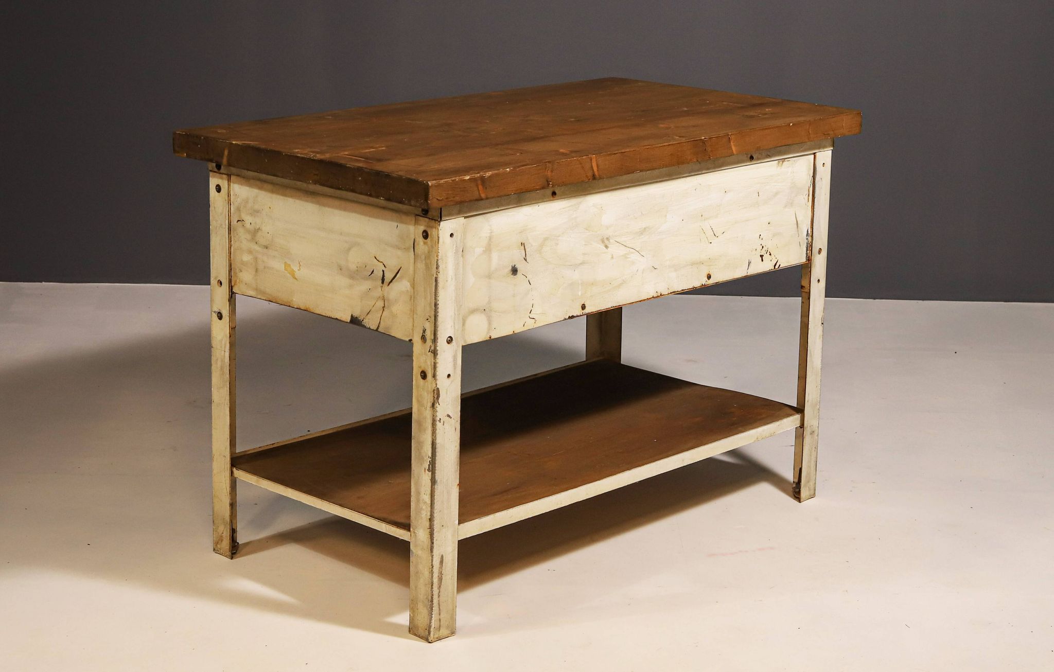 Table de cuisine en fer industriel des années 1950, Tchécoslovaquie