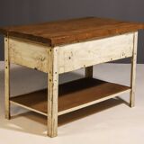 Table de cuisine industrielle en fer des années 1950, Tchécoslovaquie