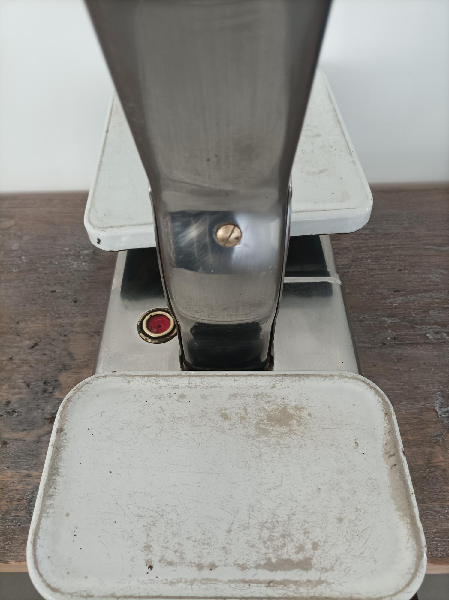 Grocer's scale Berkel chrome