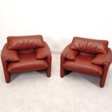 2 Cassina Maralunga fauteuils with ottoman