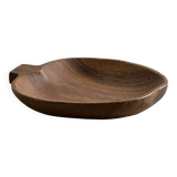Empty wooden apple pocket.