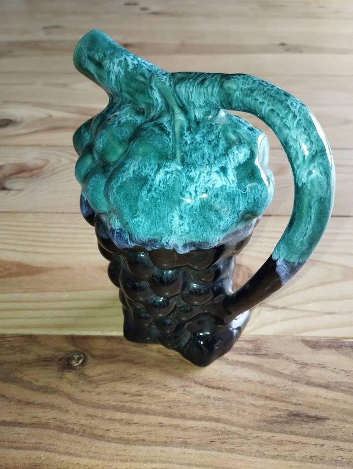 Vintage Vallauris jug in ceramic barbotine with grape decoration – 1950s